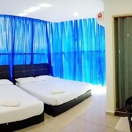 Cattleya Glory Hotel Джохор Бахру Екстериор снимка