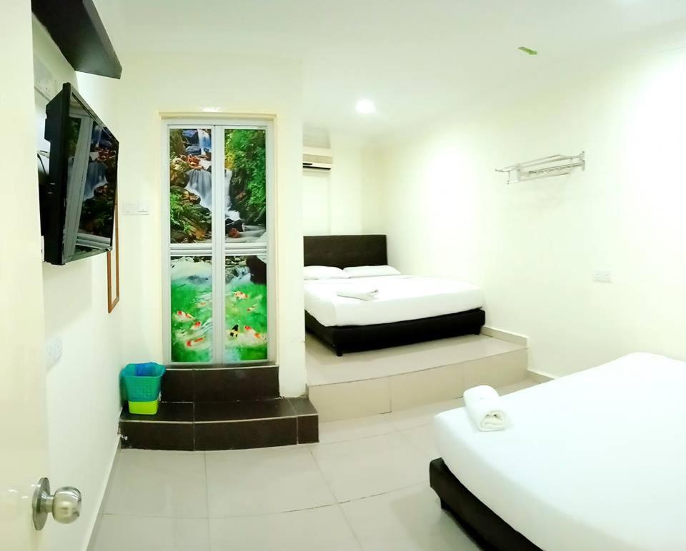 Cattleya Glory Hotel Джохор Бахру Екстериор снимка